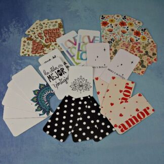 ETIQUETA PARA PRENDA IMPRESA DE CARTULINA